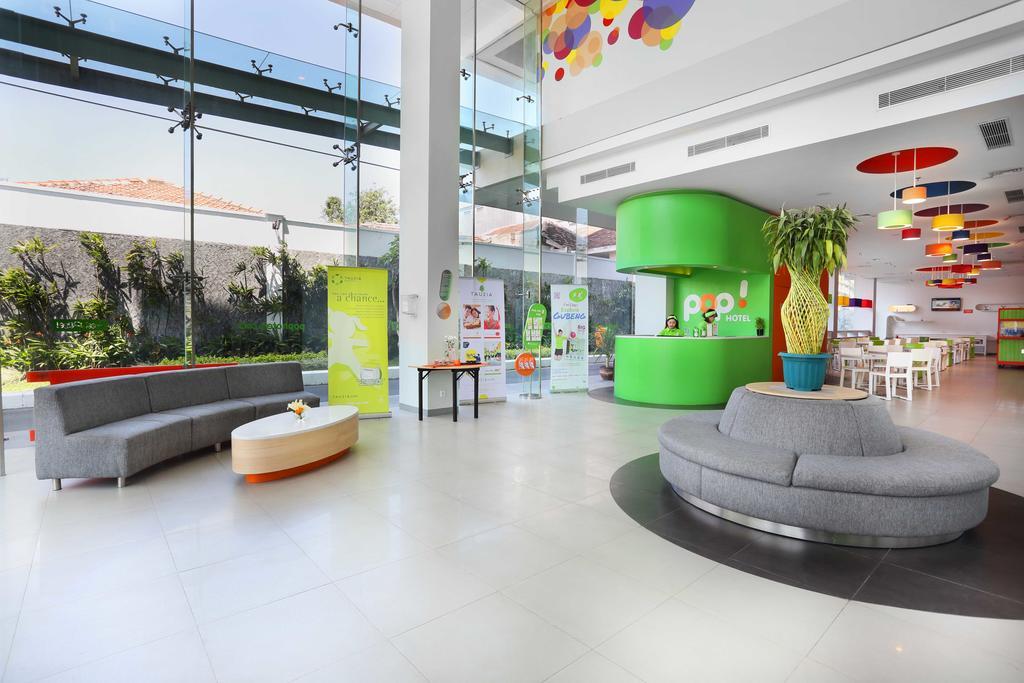 סוראבאיה Pop! Hotel Gubeng מראה חיצוני תמונה