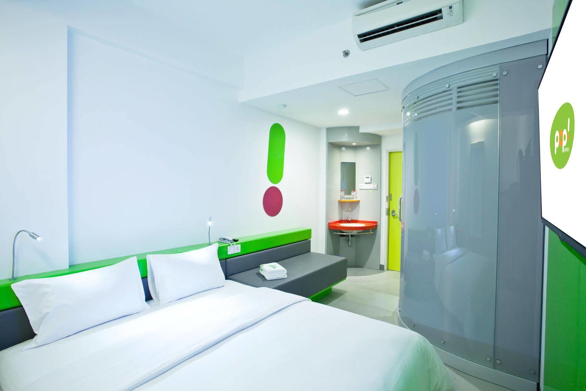 סוראבאיה Pop! Hotel Gubeng מראה חיצוני תמונה
